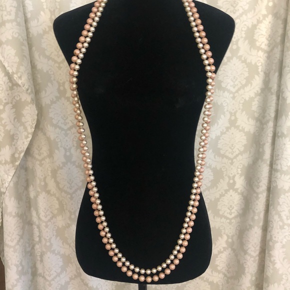 Two strands large faux pearls long necklaces EUC - Picture 3 of 8